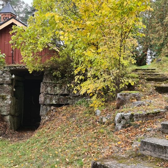 Root cellar JU1 in Verla