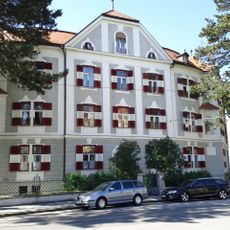 Claudiaplatz 3, Innsbruck