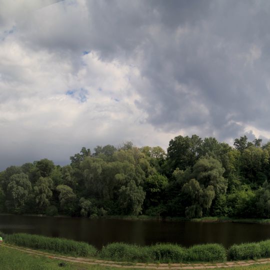 Зелене озеро