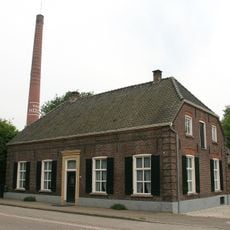 Schoolstraat 46, Mill
