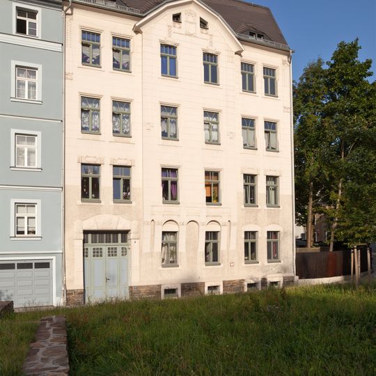 Mietshaus Helmertplatz 4