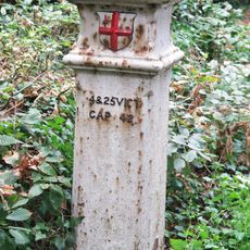 Coal And Wine Post Opposite High Lodge