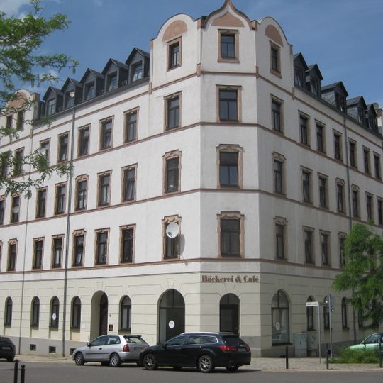 Mietshaus in geschlossener Bebauung in Ecklage Gießerstraße 39