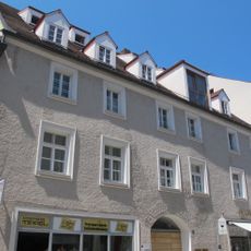 Fraunhoferstraße 11