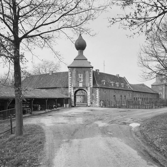 Kasteel Cortenbach: werktuigenberging