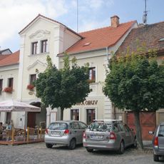 Husovo náměstí 48