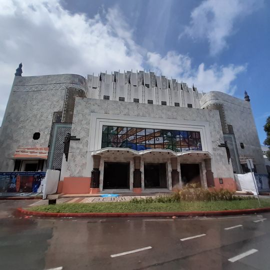 Manila Metropolitan Theater