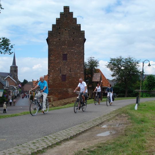 Gevangentoren, Megen