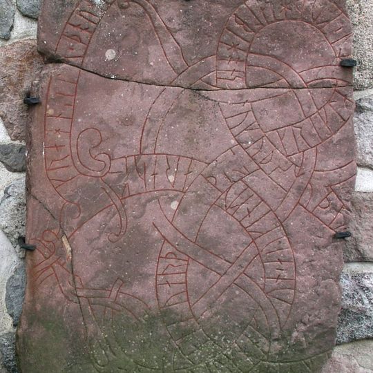 Upplands runinskrifter 540