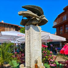 Drinking fountain, sculpture