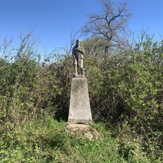 Statue