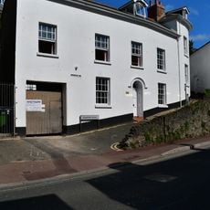 2 And 4, Cavern Road