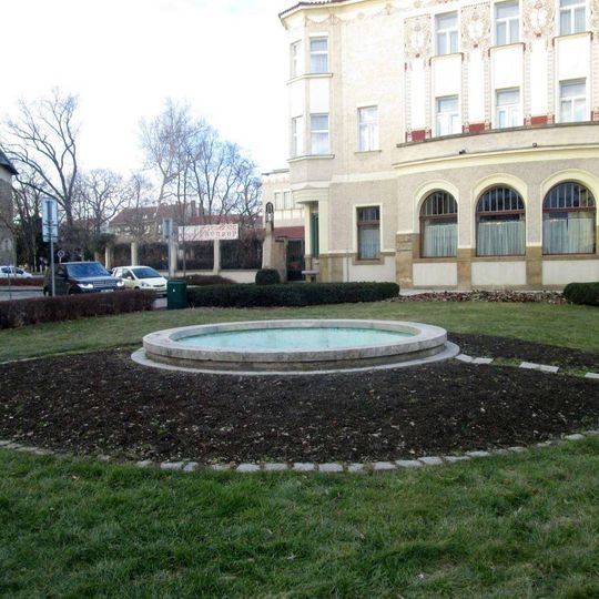 Kašna na Hlaváčkově náměstí v Prostějově