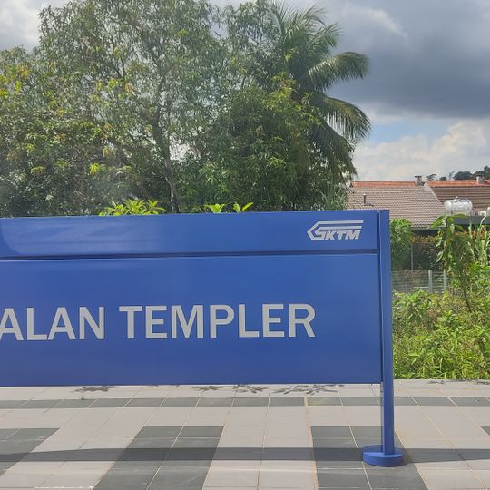 Jalan Templer Komuter station