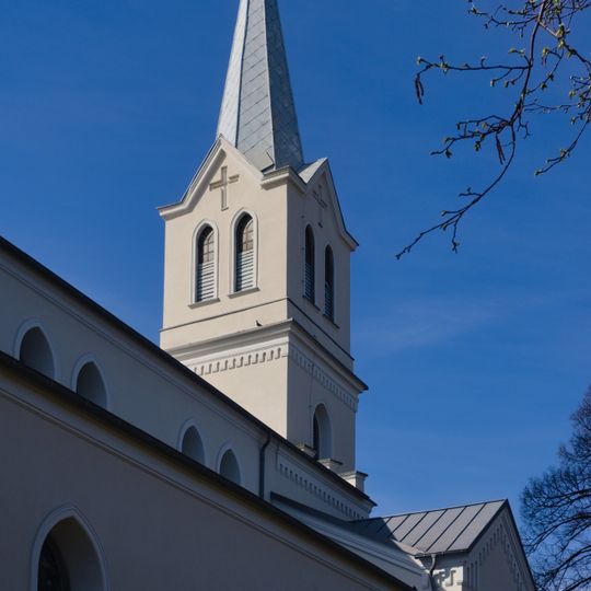 Kościół Wszystkich Świętych w Siemoni