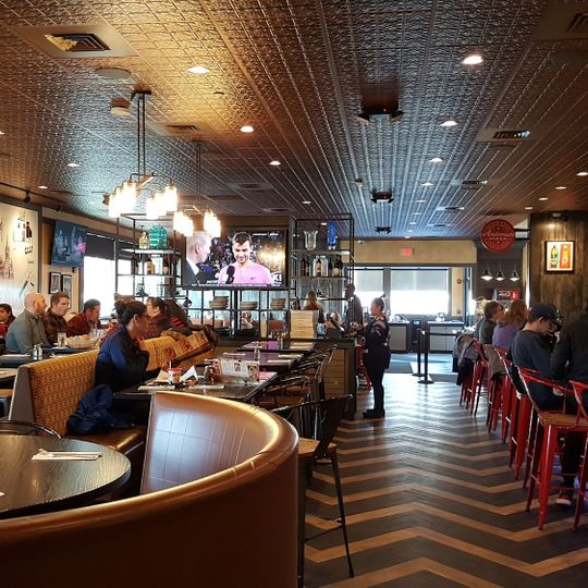 Antonio’s Pizza By The Slice Kitchen & Bar - Worcester
