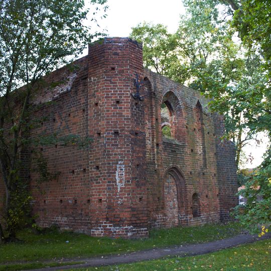 Ruiny kościoła św. Ducha w Jarocinie