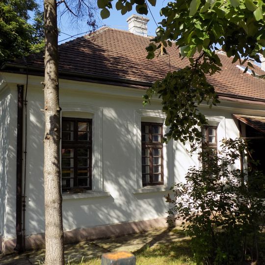 Zgrada škole u Vraniću