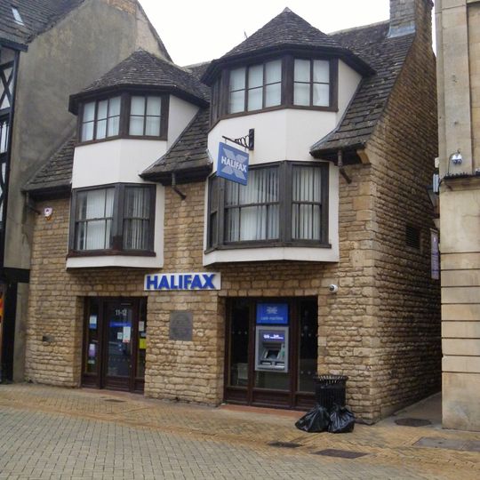 11 and 12, High Street