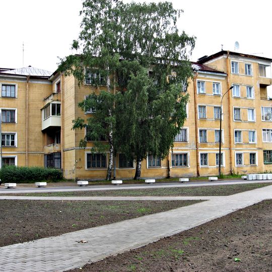 Yakornaya Square 3, Kronstadt