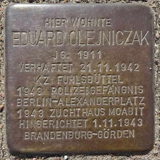 Stolperstein en memoria de Eduard Olejniczak