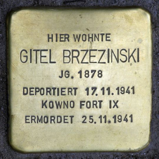 Stolperstein en memoria de Gitel Brzezinski