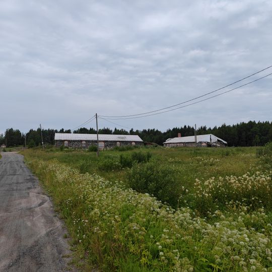 Комплекс построек скотного двора усадьбы Сомероя