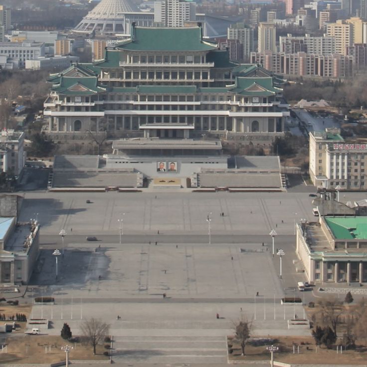 Plaza Kim Il-sung