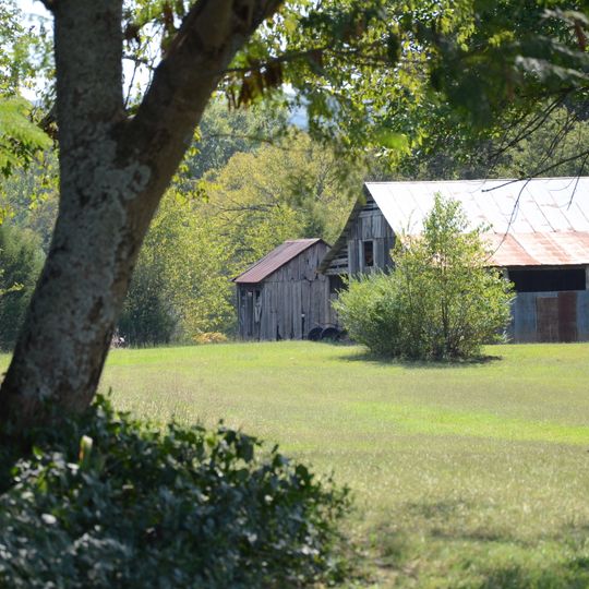 Martindale Corn Crib