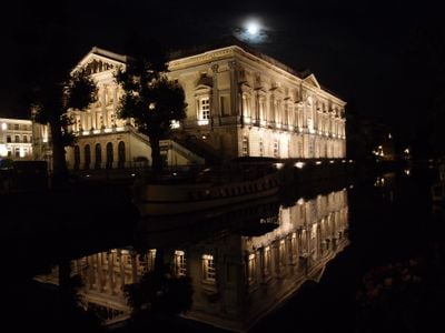 At night 0