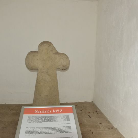 Smírčí kříž v Bílencích