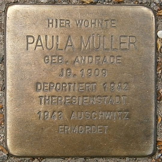 Stolperstein dedicated to Paula Müller