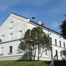 Ehemaliges Schul- und Gemeindehaus