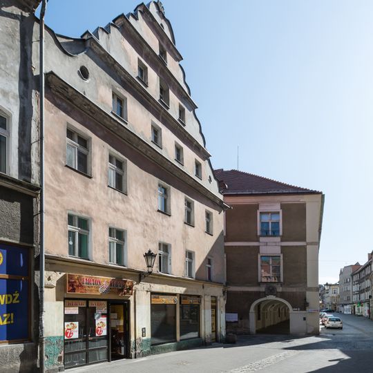 2 Hirszfeldera Street in Kłodzko