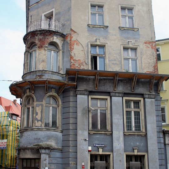 9 Sienkiewicza Street in Wałbrzych