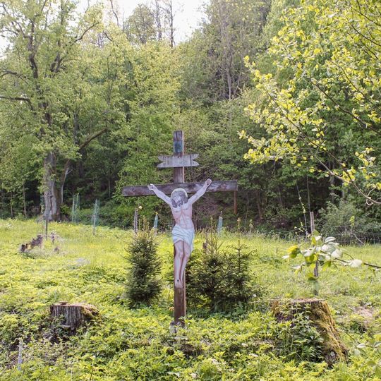 Kříž v Pustých Žibřidovicích na dolním konci