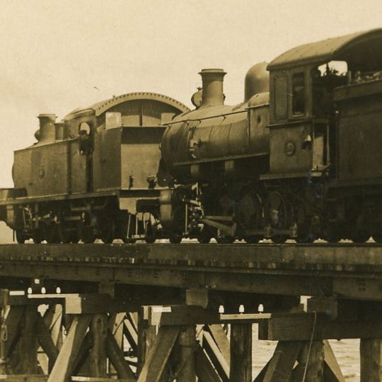 Old Fremantle Railway Bridge