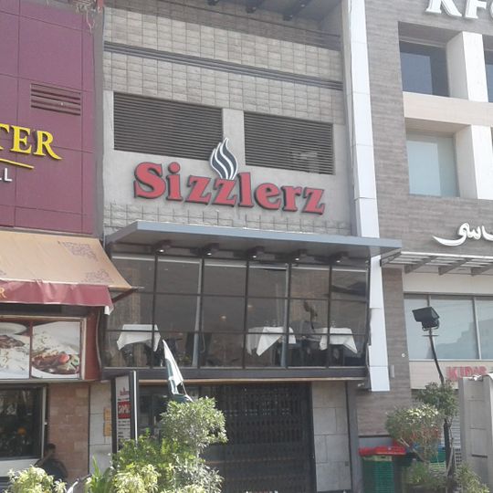 Sizzlerz Cafe & Grills