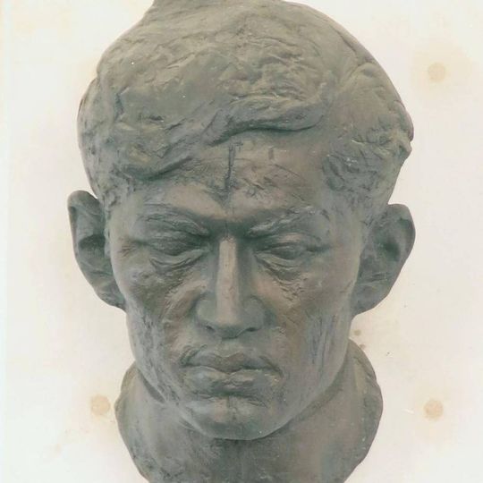 Pamětní deska José Rizala v podloubí domu 12/4 na mírovém náměstí v Litoměřicích