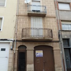 House in carrer Mestre Güell, 31