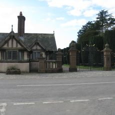 Lodge to Broxton Old Hall