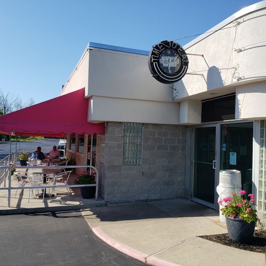 Uncle Joe's Diner