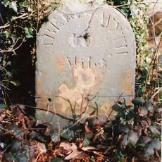 Milestone S of Pont Llyfnant