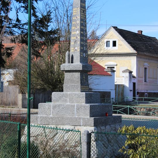 Pomík padlým v Dražíči