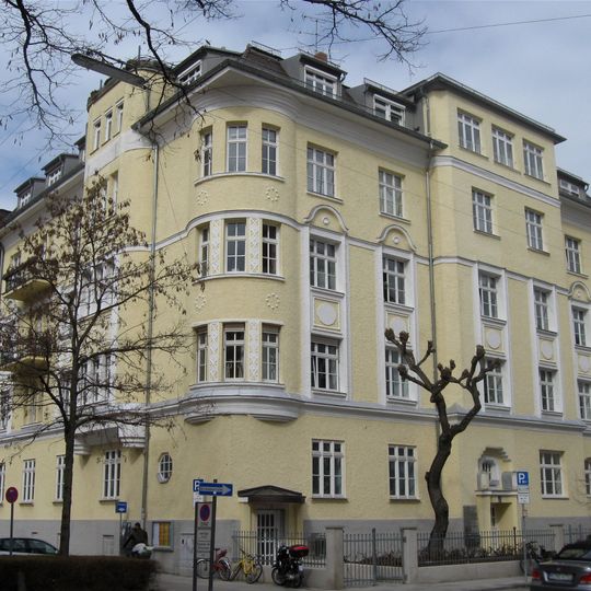 Mietshaus