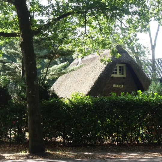 Studler van Surcklaan 21, Bergen