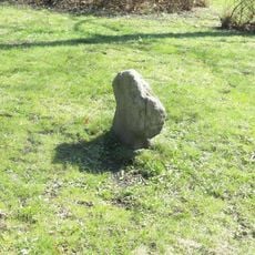 Smírčí kříž ve Smetanových sadech v Kadani (2)