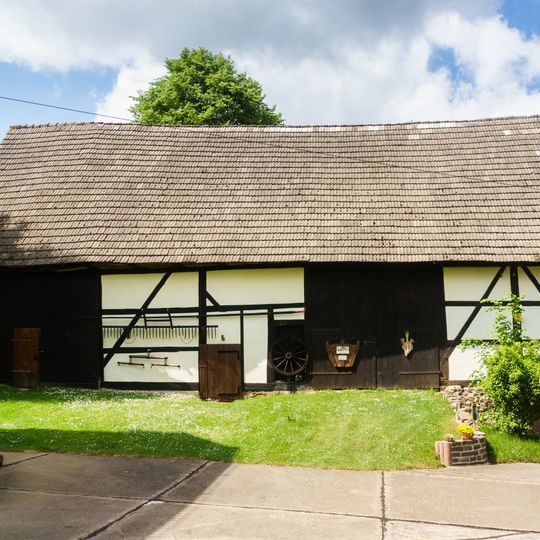 Scheune eines Dreiseithofes Zollwitzer Straße 2