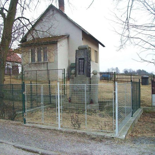 Pomník padlým v Dobříči