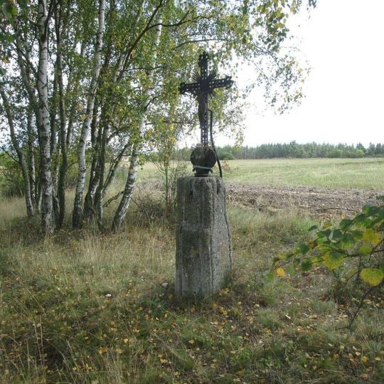 Kříž jihozápadně od Manětína